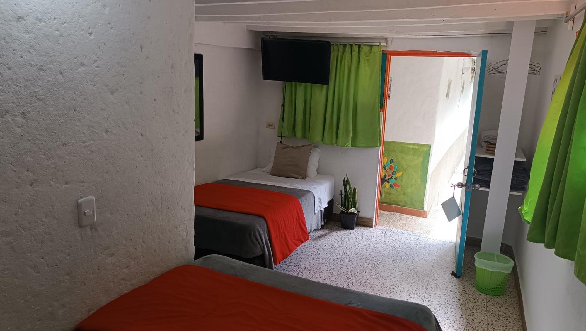 Hotel Marrokos Aeropuerto Jose Maria Cordova Guarne Luaran gambar