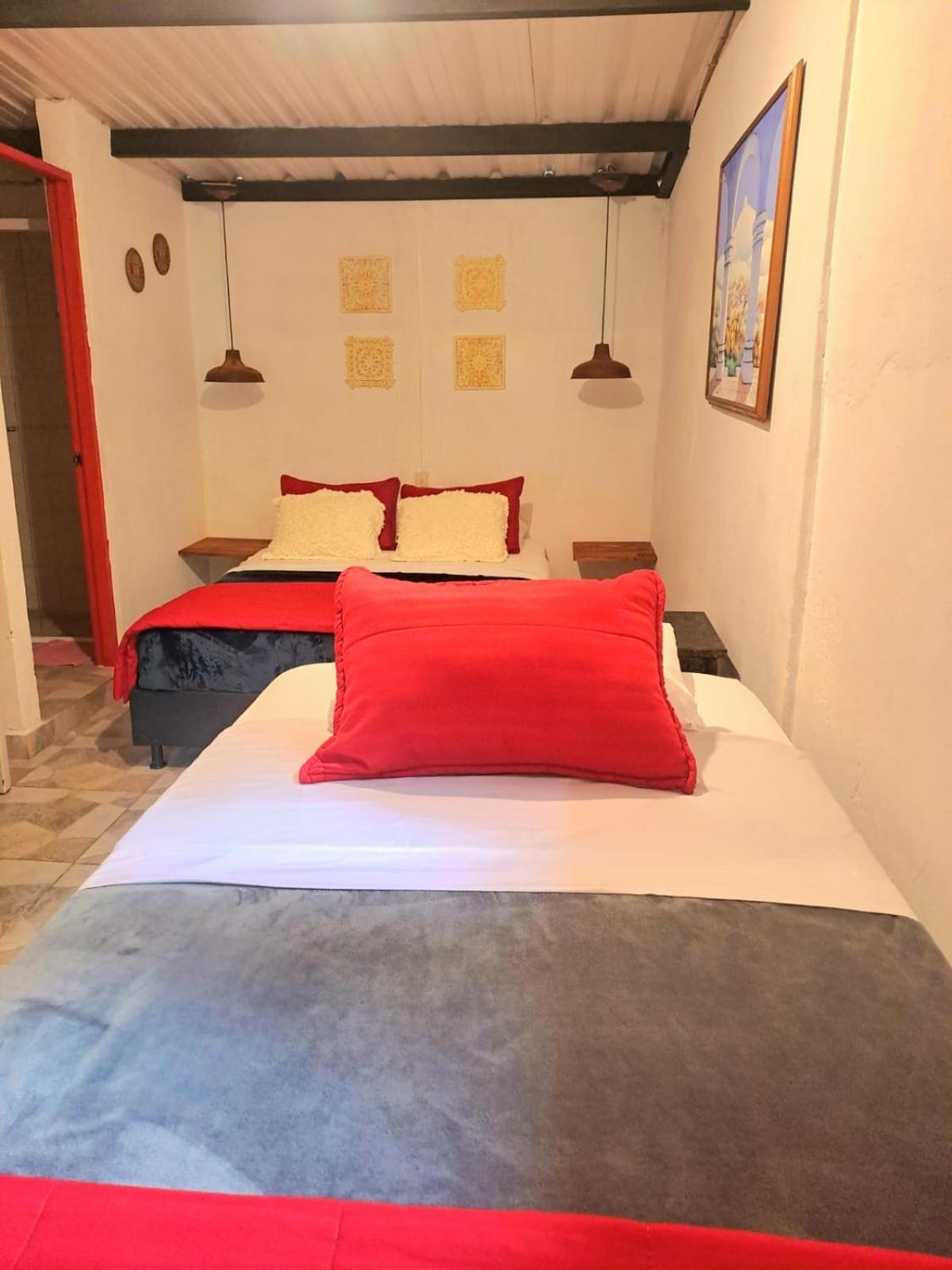 Hotel Marrokos Aeropuerto Jose Maria Cordova Guarne Luaran gambar