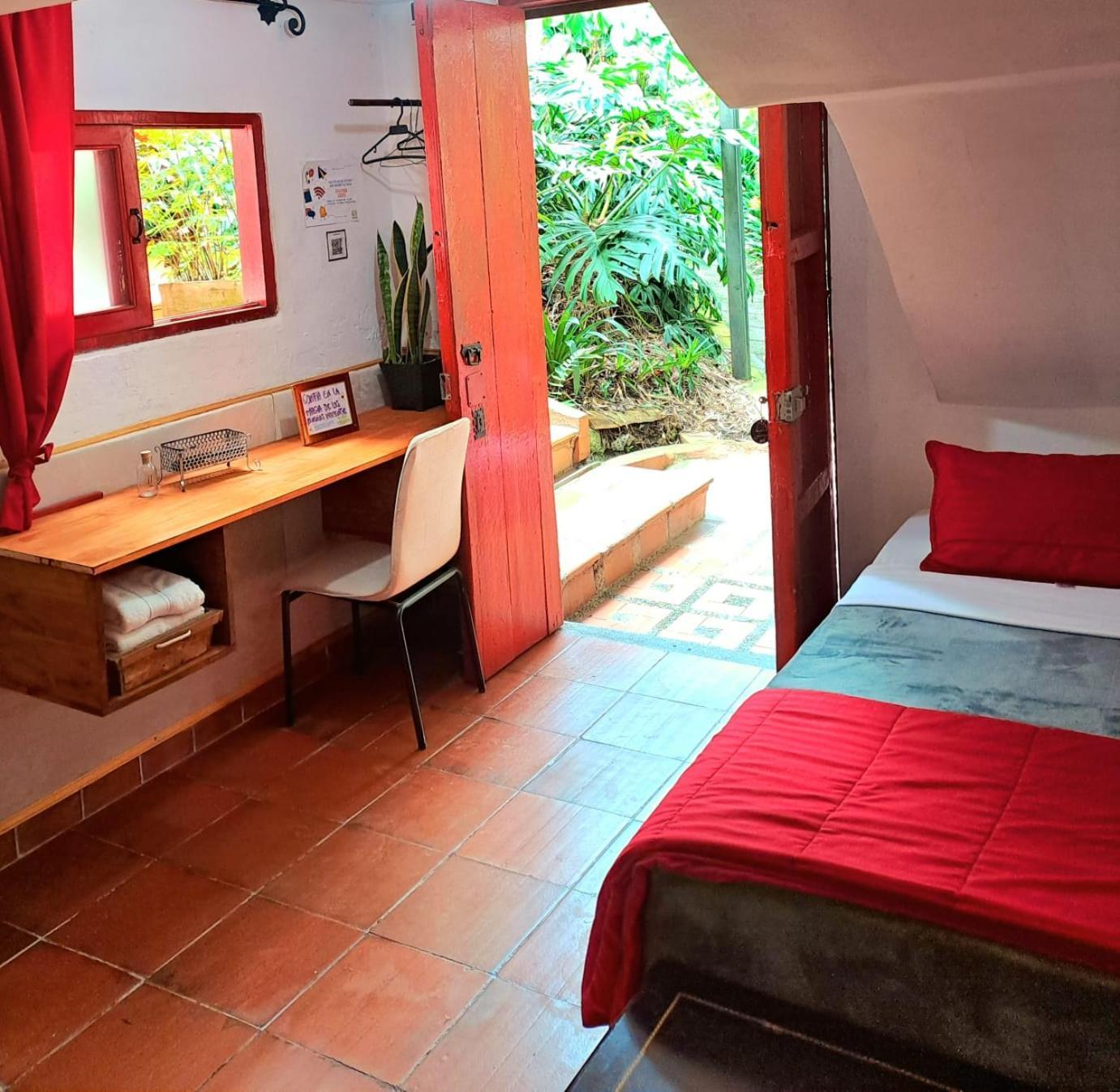 Hotel Marrokos Aeropuerto Jose Maria Cordova Guarne Luaran gambar